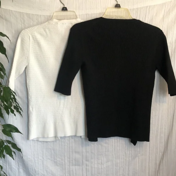 ISAAC MIZRAHI size M 2 black & white short sleeve button down sweater cardigans - Picture 7 of 10